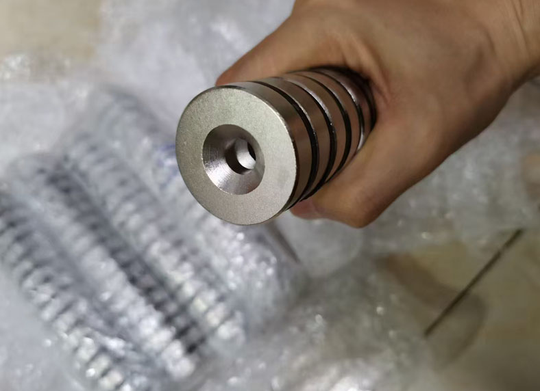 强力永磁铁厂家丝瓜APP下载长期为您提供磁铁定制